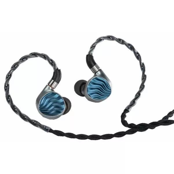 iBasso IT05 in-ear headphones: Precision engineering meets style