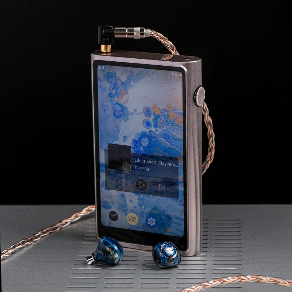 Shanling M7 Portable Flagship Digital Audio Player with Android 10 and ES9038Pro ESS DAC